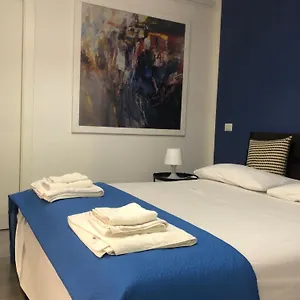 donna-chiara-holiday-house-toledo.hotels-amalfi.com/